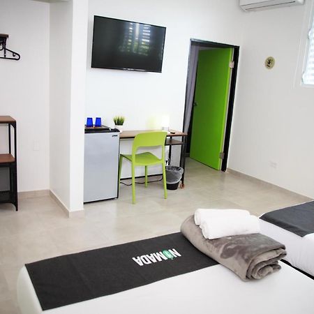 סן חואן Nomada Beach Hostel- Isla Verde מראה חיצוני תמונה
