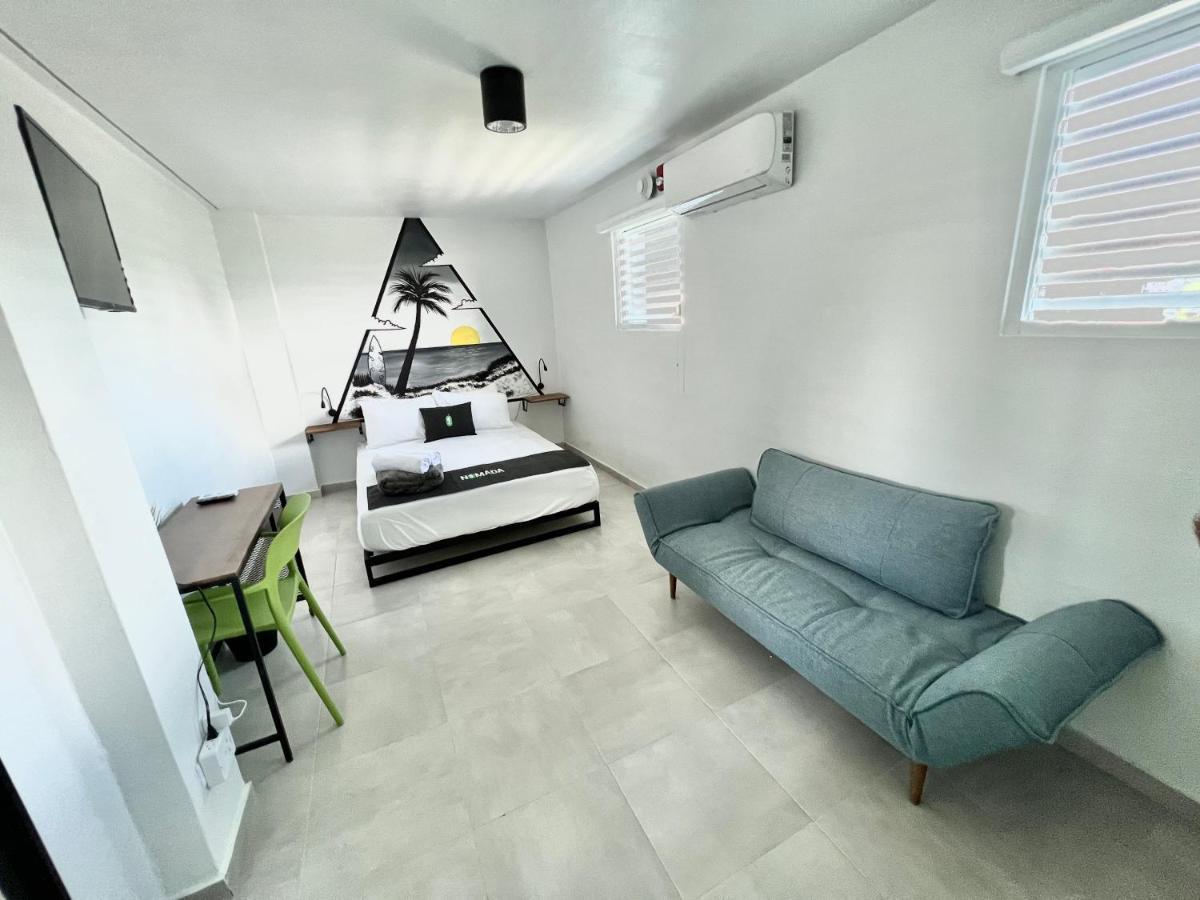 סן חואן Nomada Beach Hostel- Isla Verde מראה חיצוני תמונה